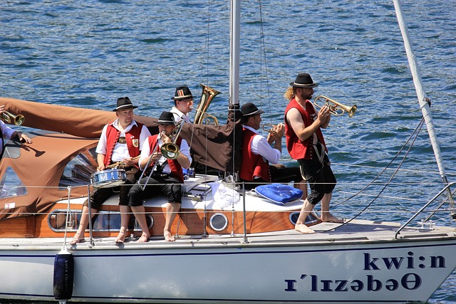 这次表现不 这次表现不