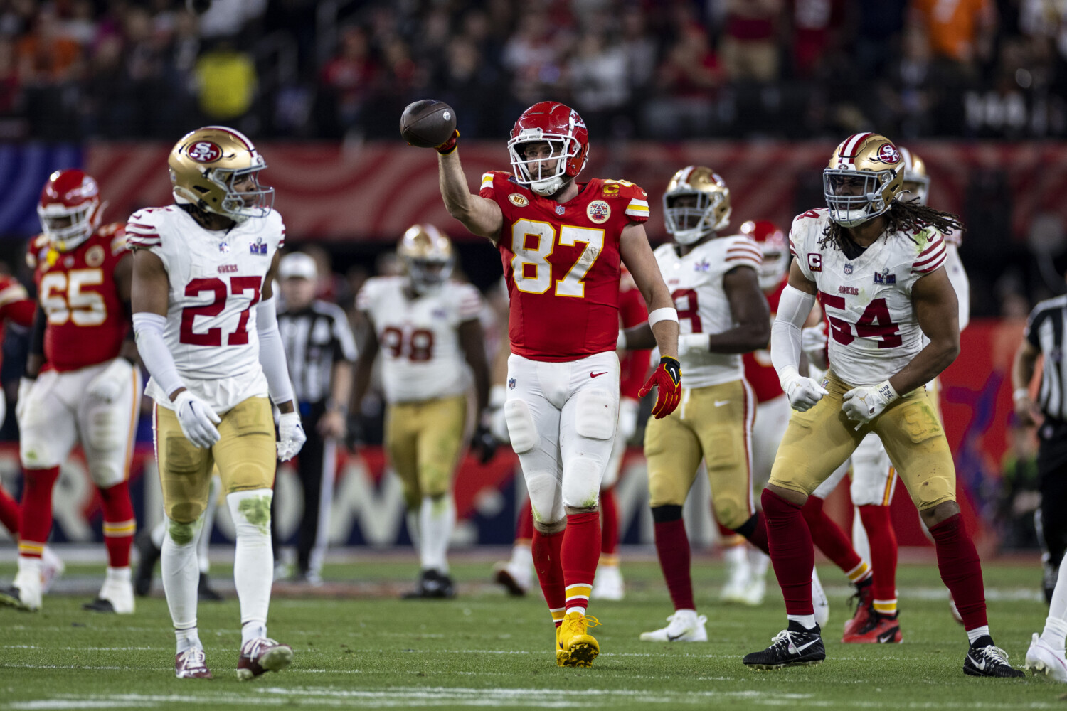 她在决胜局 她在决胜局